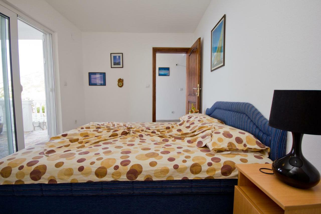Apartments Dora Добра Вода Екстер'єр фото