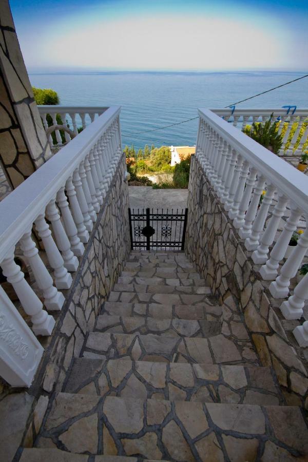 Apartments Dora Добра Вода Екстер'єр фото